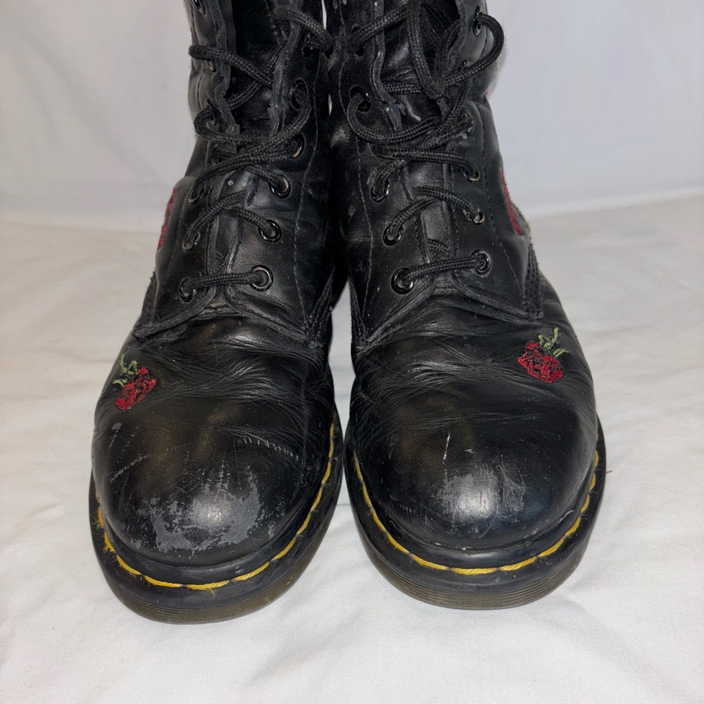 Doc Martens Vonda Black Boots with Red Floral Embroidery - Picture 6 of 8